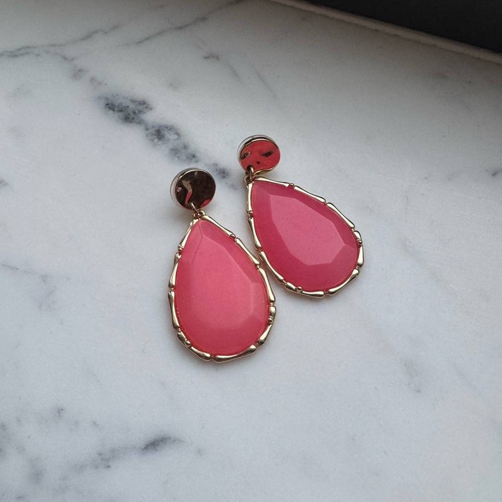 Lilly Pulitzer statement earrings